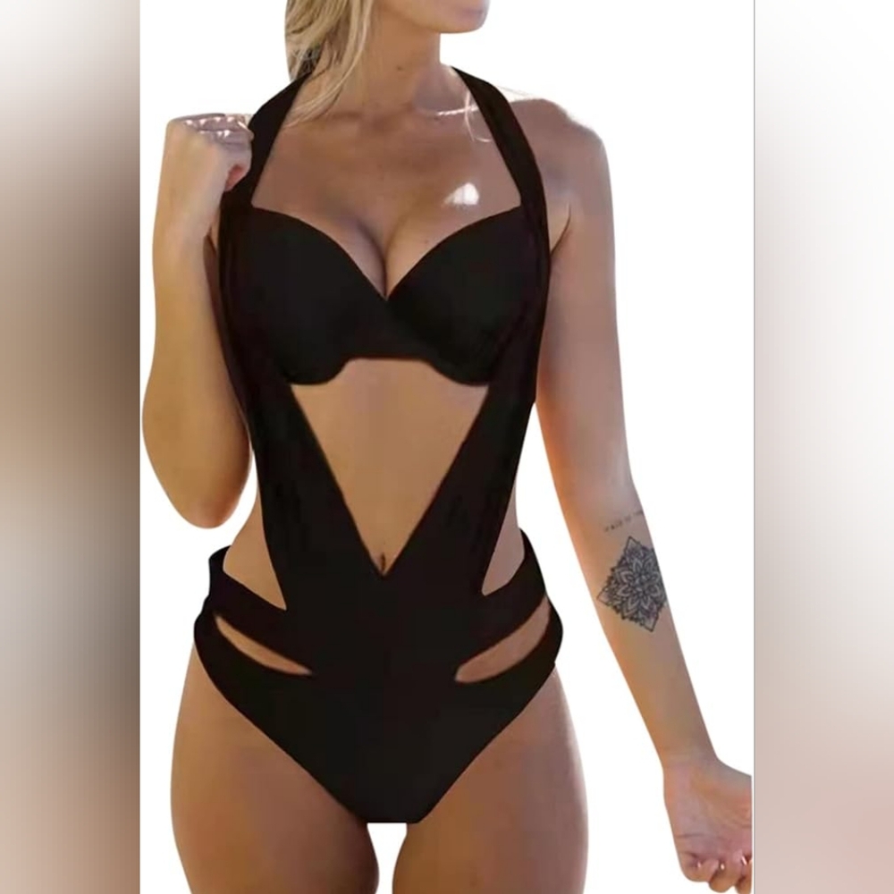 Cute And Sexy Black Bathing Suit